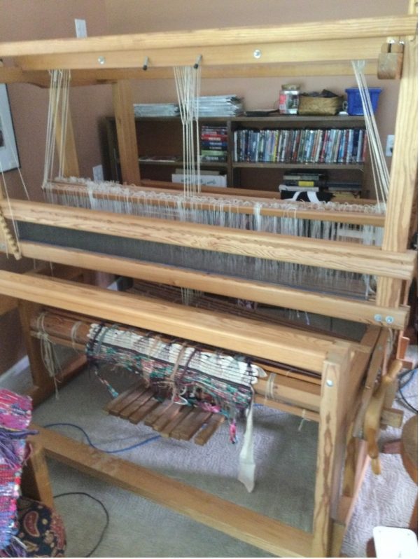 An image of a Gilmakra Floor Loom.