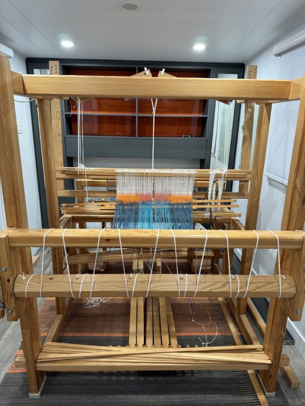 An image of a Glimåkra Standard Loom.