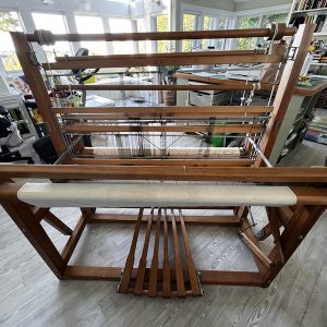 An image of a Leclerc Loom.