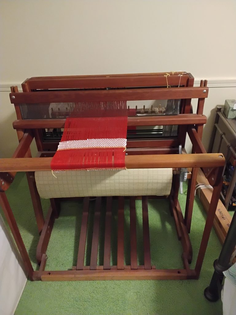 Norwood Cherry 29" 6 threadles, 4 shafts