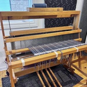 36” Harrisville Floor Loom - 4 Harness/4 Treadles