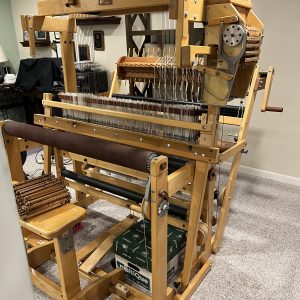 40" 16S AVL FDL. Single fly shuttle